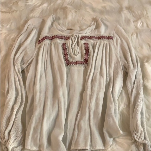 Tops - 3/$15. Beautiful Peasant Style Blouse